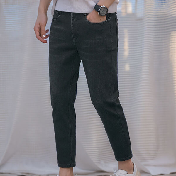 Innovation i mørke slanke jeans