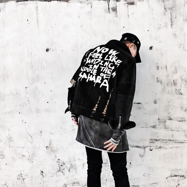 Custom Men Clothing Fashion Denim Jacket For Men Stylish Coats Jean Running Jacket With Back Printing Windbreaker Jacket details
