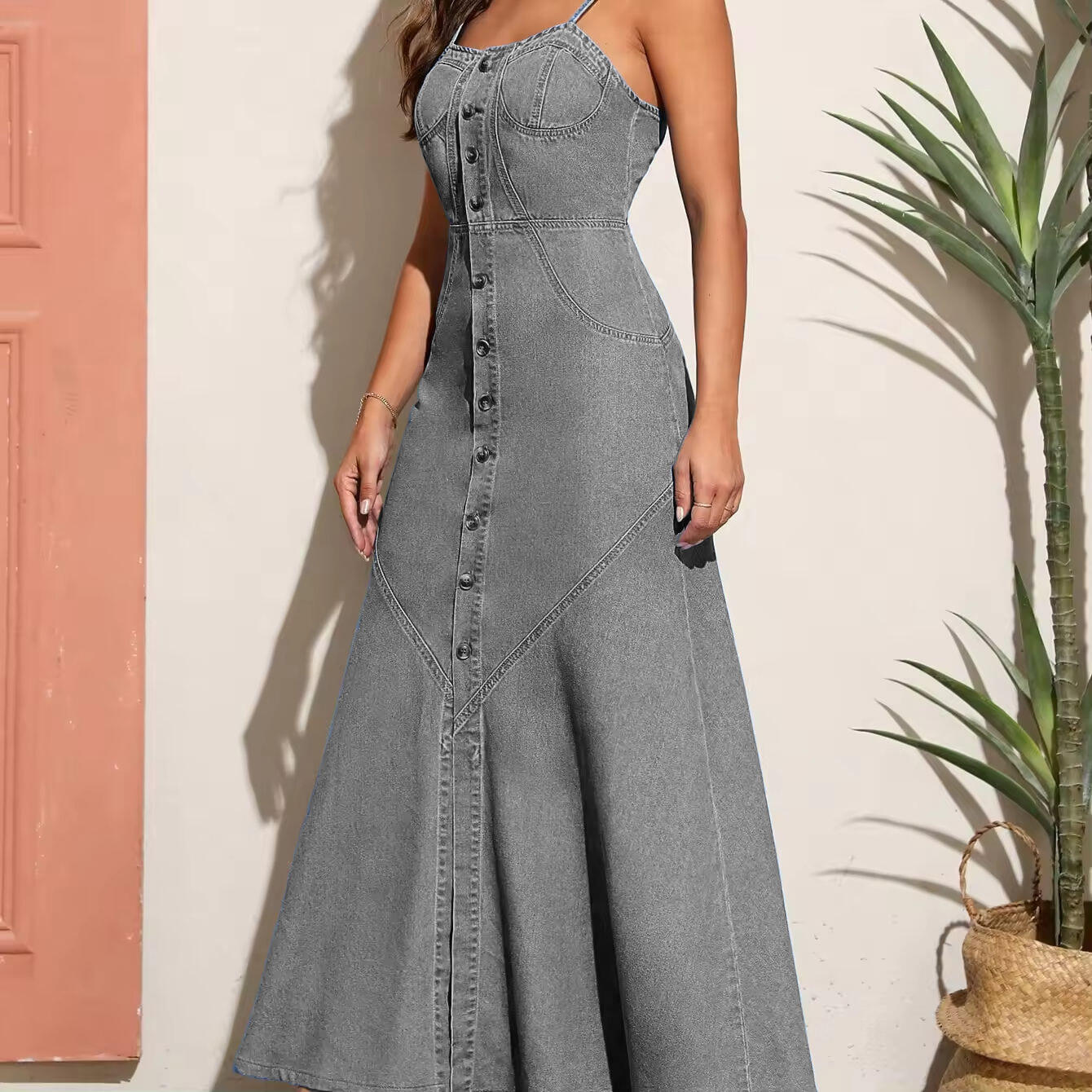 New Design Blue Maxi Dress Overall Casual Formal Single Button Fashion Sleeveless Maxi Denim Dress for Women manufacture