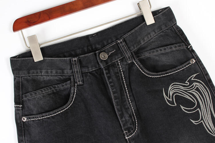 Plus Size Men's Jeans Hip Hop Skateboard Baggy Jeans Men Plain Fashionable Jeans Pants For Men European Brands supplier