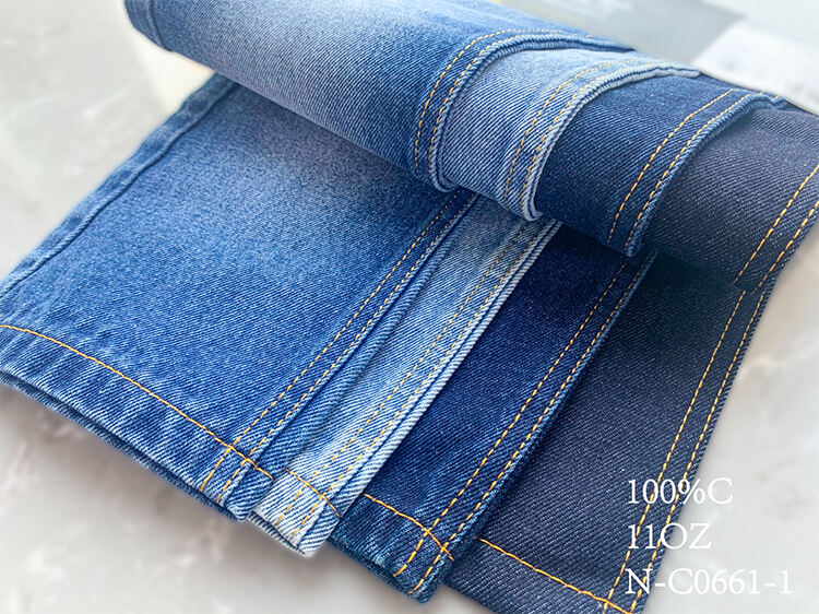 Custom wholesale factory direct sales women's new retro casual fashion single letter print hole washed slim jeans manufacture