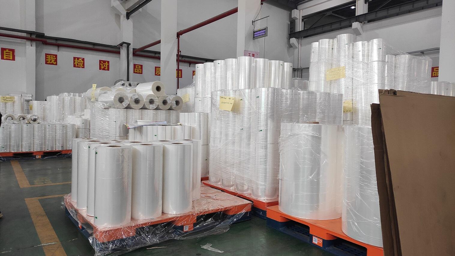 Good Quality Shrink Wrap POF Polyolefin Heat Shrinking Film Roll with printing details