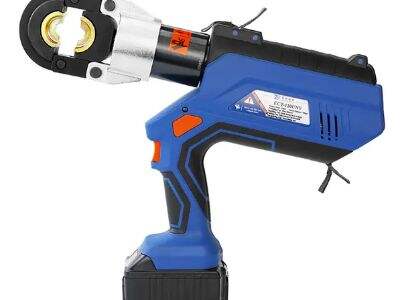 Jak technologie elektrických nástrojů pro otláčení kabelů urychluje průmyslové zapojování