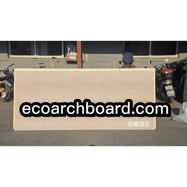 أضف النسيج والدفء إلى مساحتك مع بلاط جدار الترافرتين