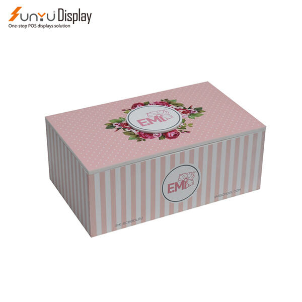 Durable and Functional Retail Acrylic Display Cases for Any Store Setup