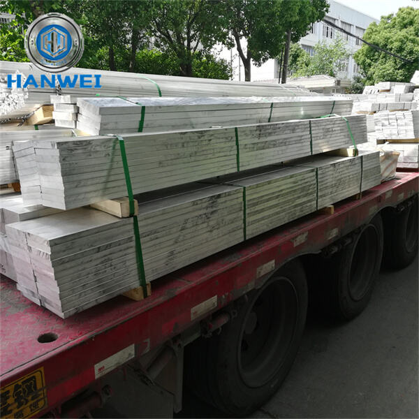 Cómo trabajar con barras cuadradas de aluminio