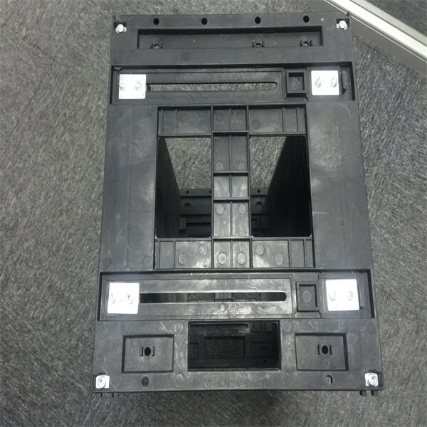 Customizing a PCB Panel Rack for Your Needs