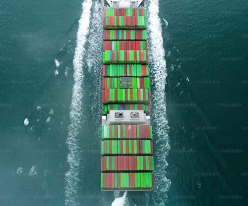 HongYueXiang: Optimizing Supply Chain Management of Ocean Freight