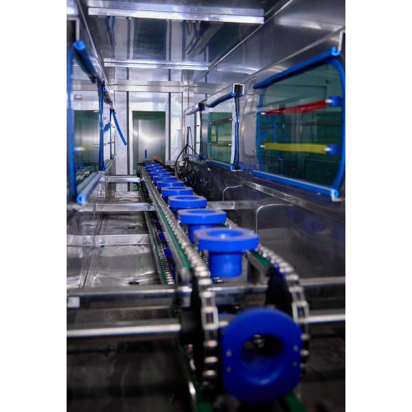 Paranna tuottavuutta ja vähennä työvoimakustannuksia korkean nopeuden suurpullon täyttökoneellamme