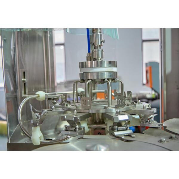 Brenda Linjës së Mbushjes së Shishave të Ujit