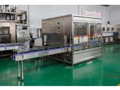 Choosing the Right 5 Gallon Water Filling Machine for Your Business