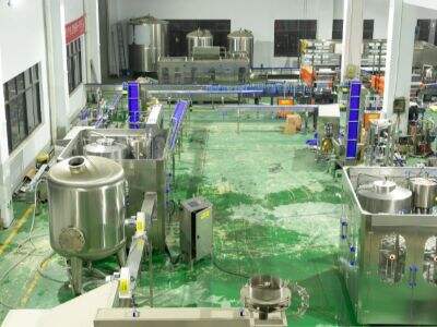 Complete Guide to Water Filling Machine for Small Beverage Factories