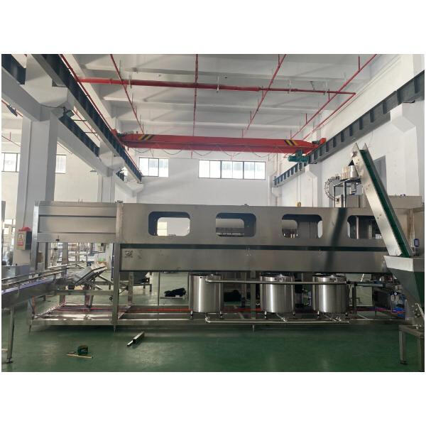 Sigurojini saktësinë dhe precizionin me makinën tonë të fundit për mbushje uji 18.9L pet