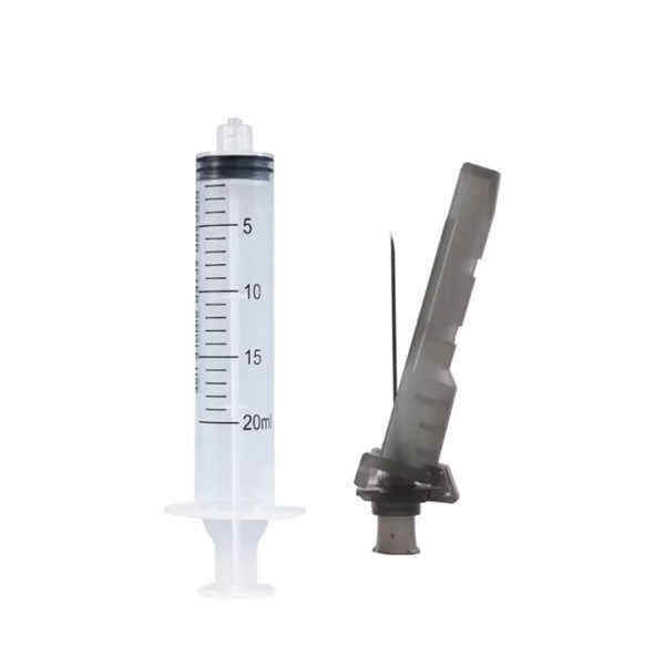 Why healthcare providers are opting for disposable syringes with safety needles