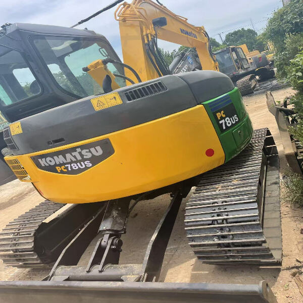 Komatsu PC78 Bagger