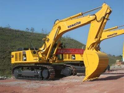 A Guide to Finding the Best Attachments for Your Used Excavator