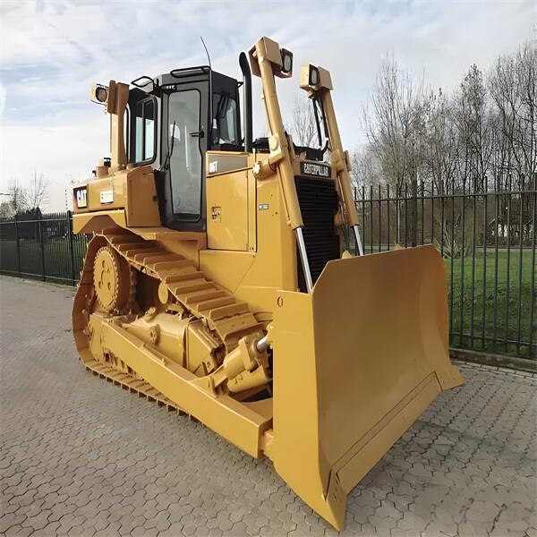 Maneuvering Heavy Machinery - A Look at Dozer Bulldozers