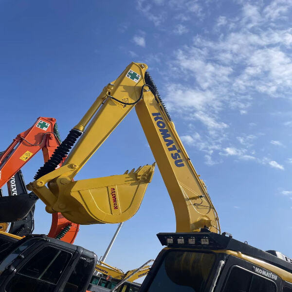 Invest in a Cost-Effective Komatsu PC130 Excavator for Your Next Projec