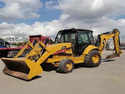 The Role of a tipper truck in Waste Management Logistics