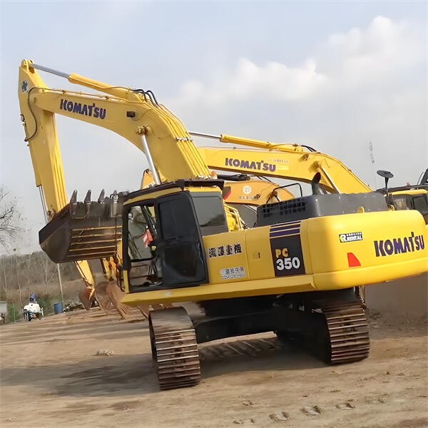 Revolutionizing Construction with Hydraulic Excavators