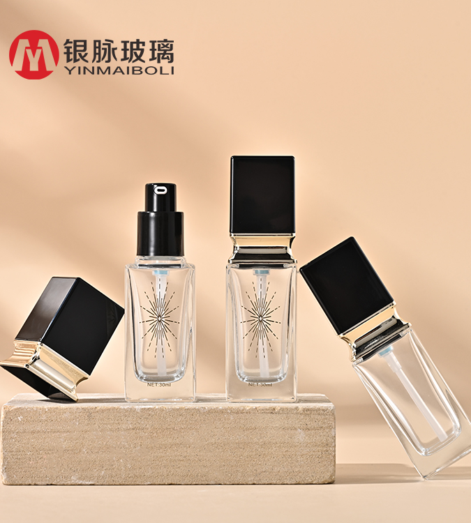 Timeless Elegance: Yinmai’s Foundation Bottle