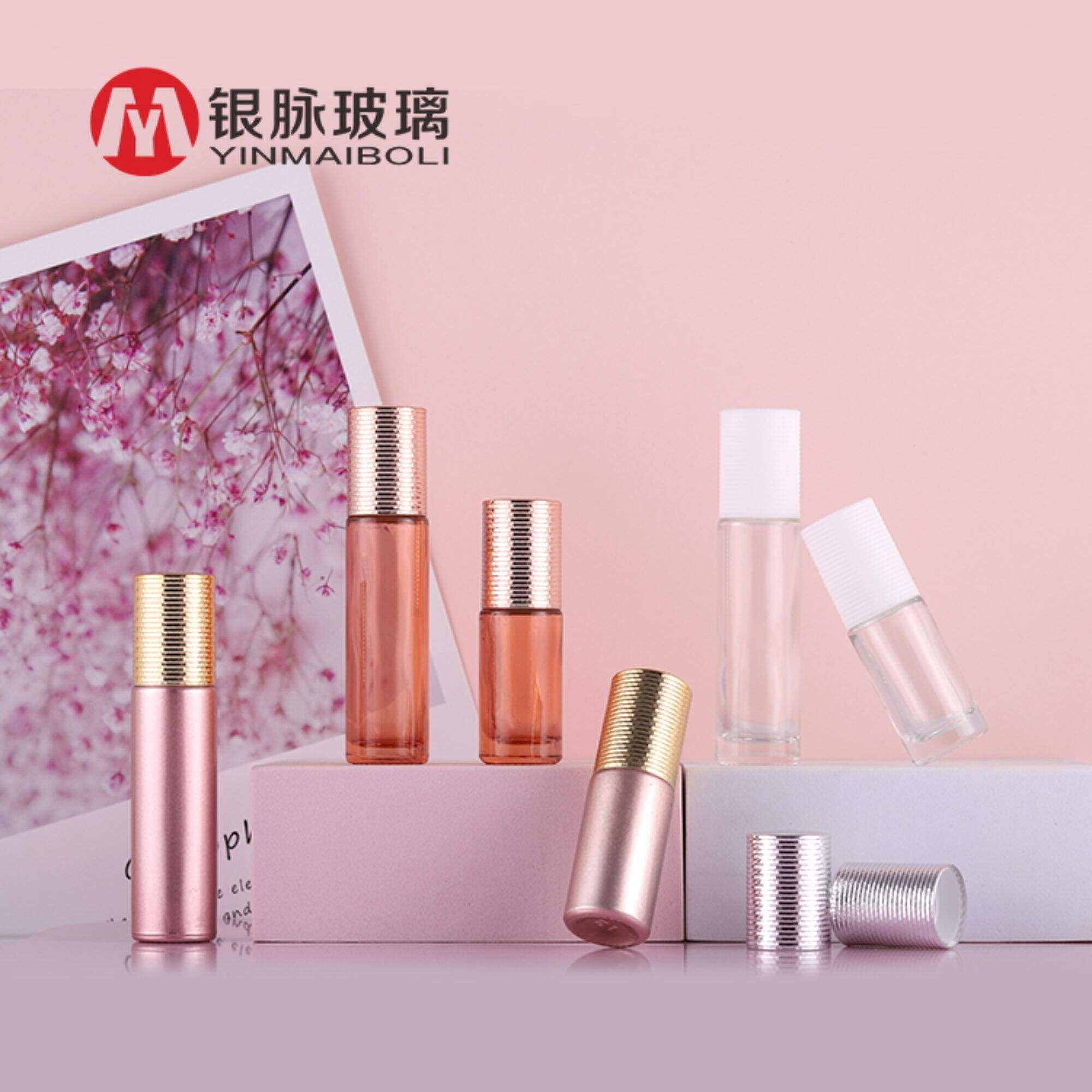 Wholesale empty 10ml rose glass roll on cosmetic bottle 10ml rose glass roll on essential oil roller bottles with lids