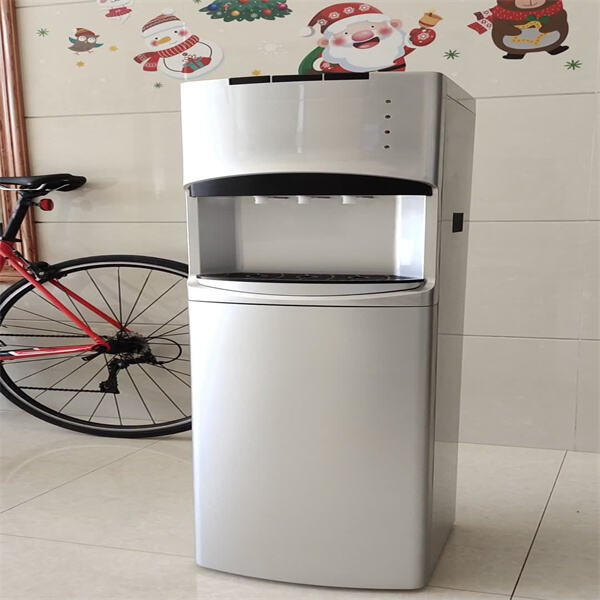 Satisface tu sed con un dispensador de agua versátil