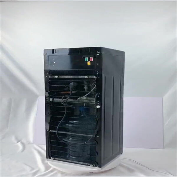 جهاز توزيع ماء الأيونات