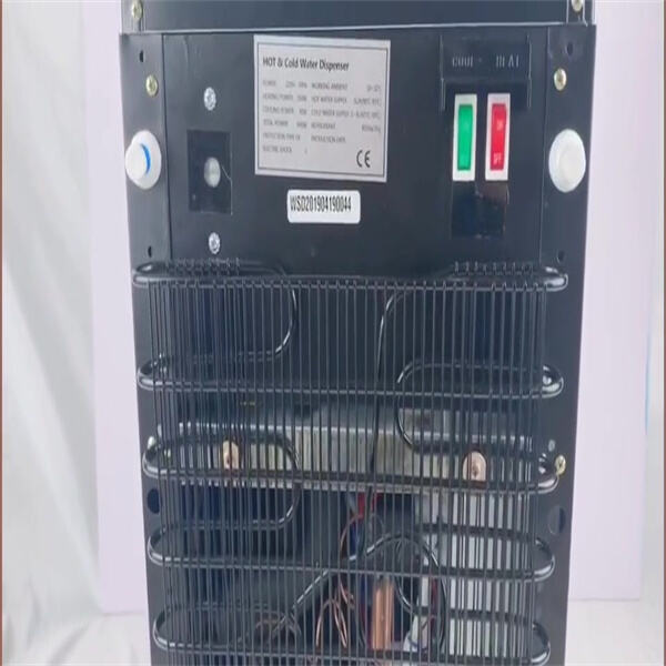 Say goodbye to store-bought ice bags with these top-rated household ice makers