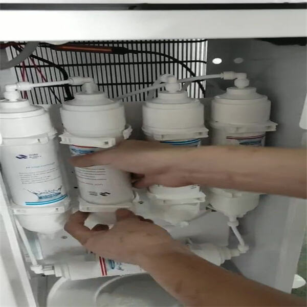 Get refreshing, filtered water straight from your kitchen with a dispenser.