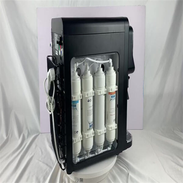 Save money, reduce plastic waste and hydrate safely with a drinking water filter for your home
