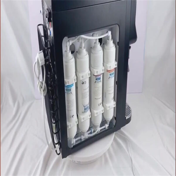 Stay Hydrated and Healthy with a Convenient Countertop Water Filter System