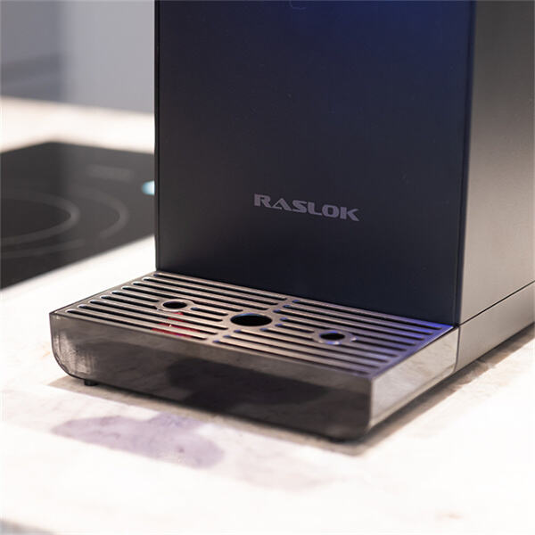 نظام ترشيح متقدم للحصول على ماء نظيف ومنعش في كل مرة