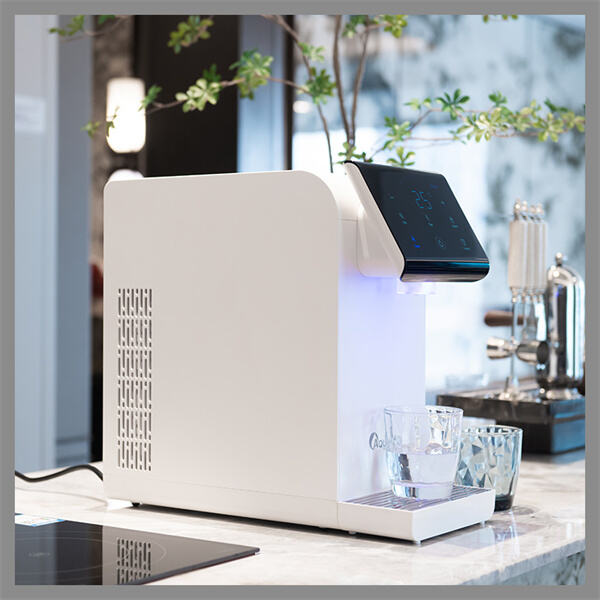 استمتع بالفوائد الصحية للحفاظ على الترطيب باستخدام نظام تنقية المياه الخاص بنا في المنزل.