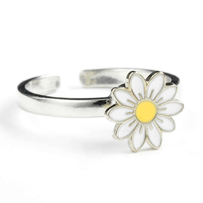 Rotatable Dainty Daisy Ring For Anxiety Girl