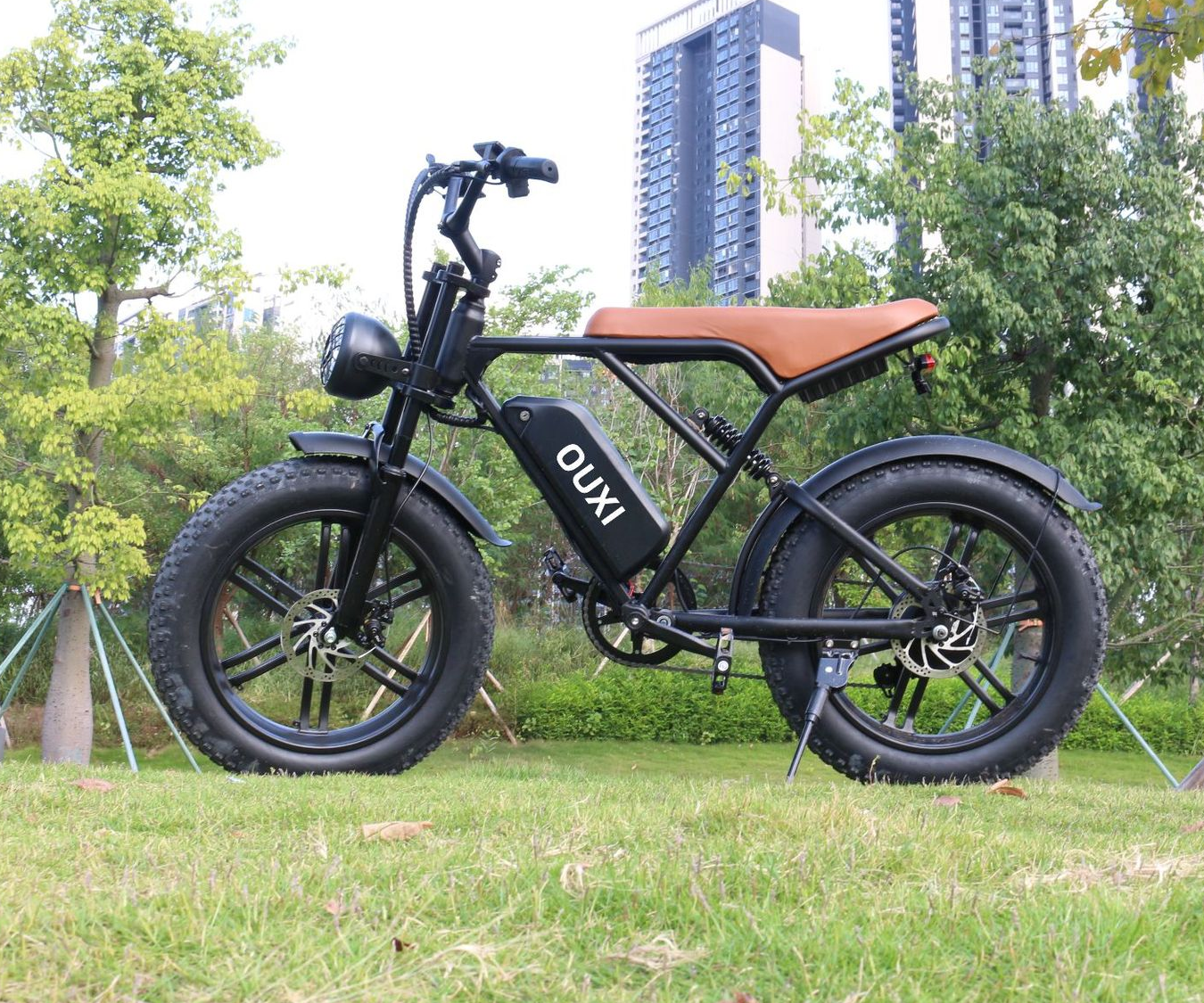 Tailored Performance and Comfort with OUXI’s Fat Tire Bike