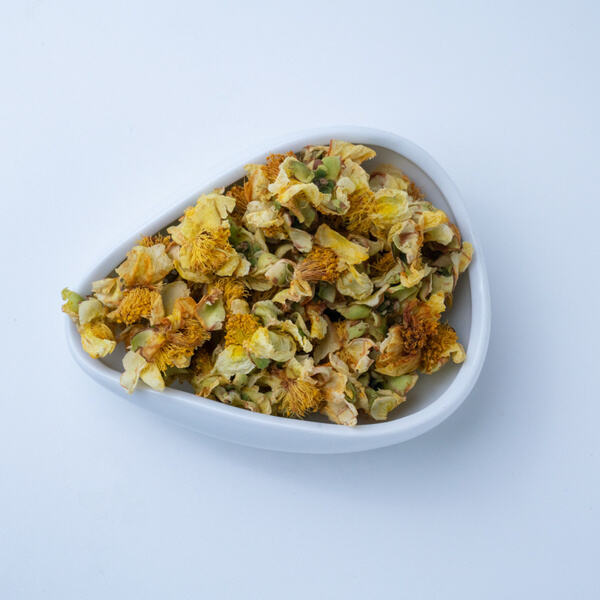 Taste the Goodness of Camellia Dried Organic Tea