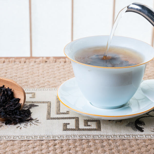 Experience the Luxurious Taste of Fine Black Tea from Around the World