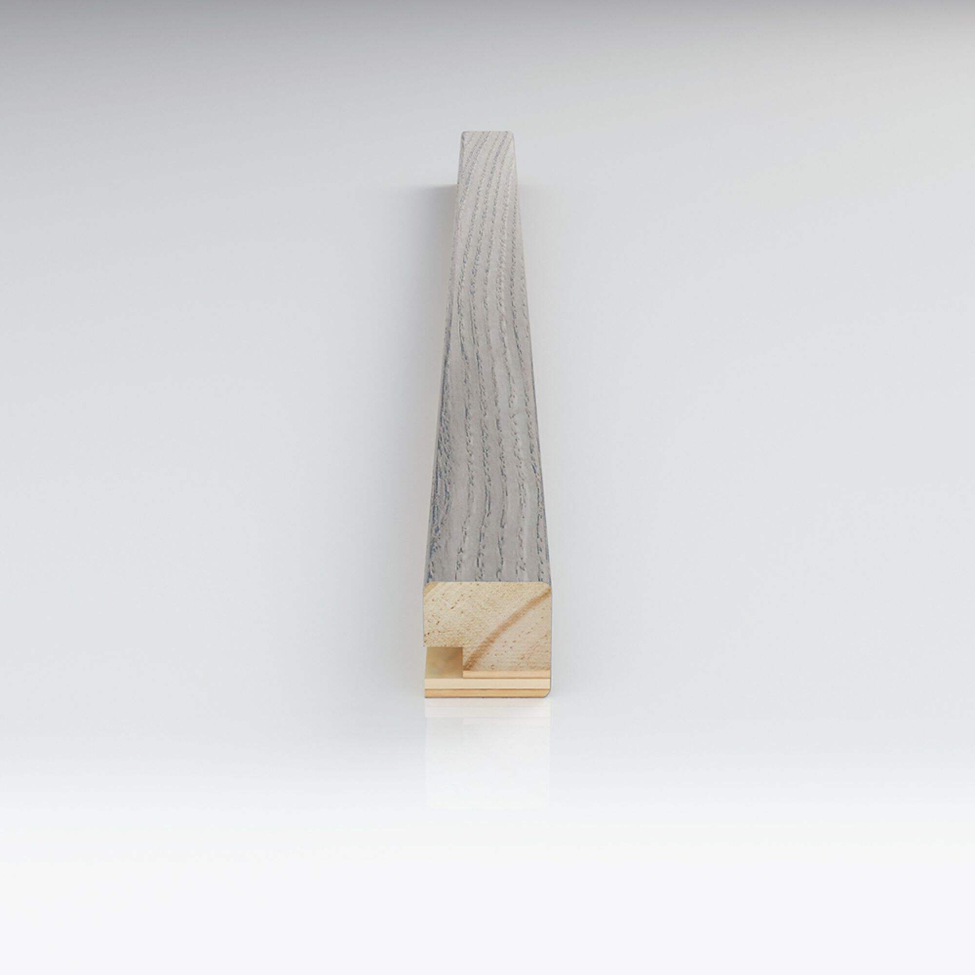 Two-Grid Wood Clip Strip A