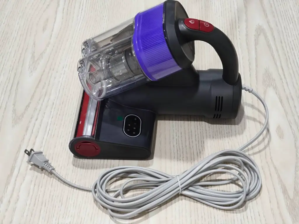 P820 OEM AC300W Handheld UV Dust Mite Vacuum Cleaner details