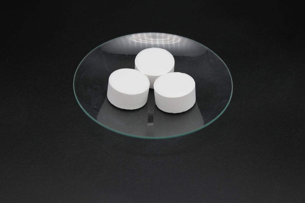 What Are the Latest Trends in 1 Inch Chlorine Tablets for Pool Care?