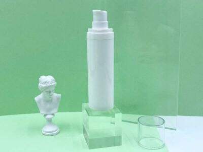 화장품 병이 여행용 제품에 이상적인 이유