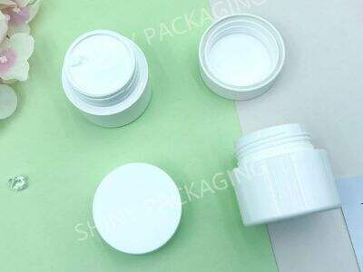 Kozmetik Kavanozlarının Temiz Güzellik Yükselişini Nasıl Desteklediği