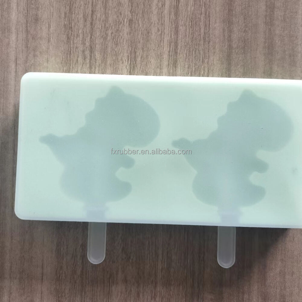 Eco-Friendly Silicone Ice Cube Tray Small Cartoon Dinosaur with Lid Cube Shape Popsicle Mold for Making Ice Cubes factory