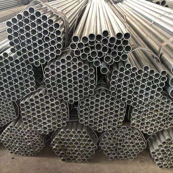 100mm Galvanized Pipe ၏ သက်တမ်းကို စူးစမ်းလေ့လာခြင်း။