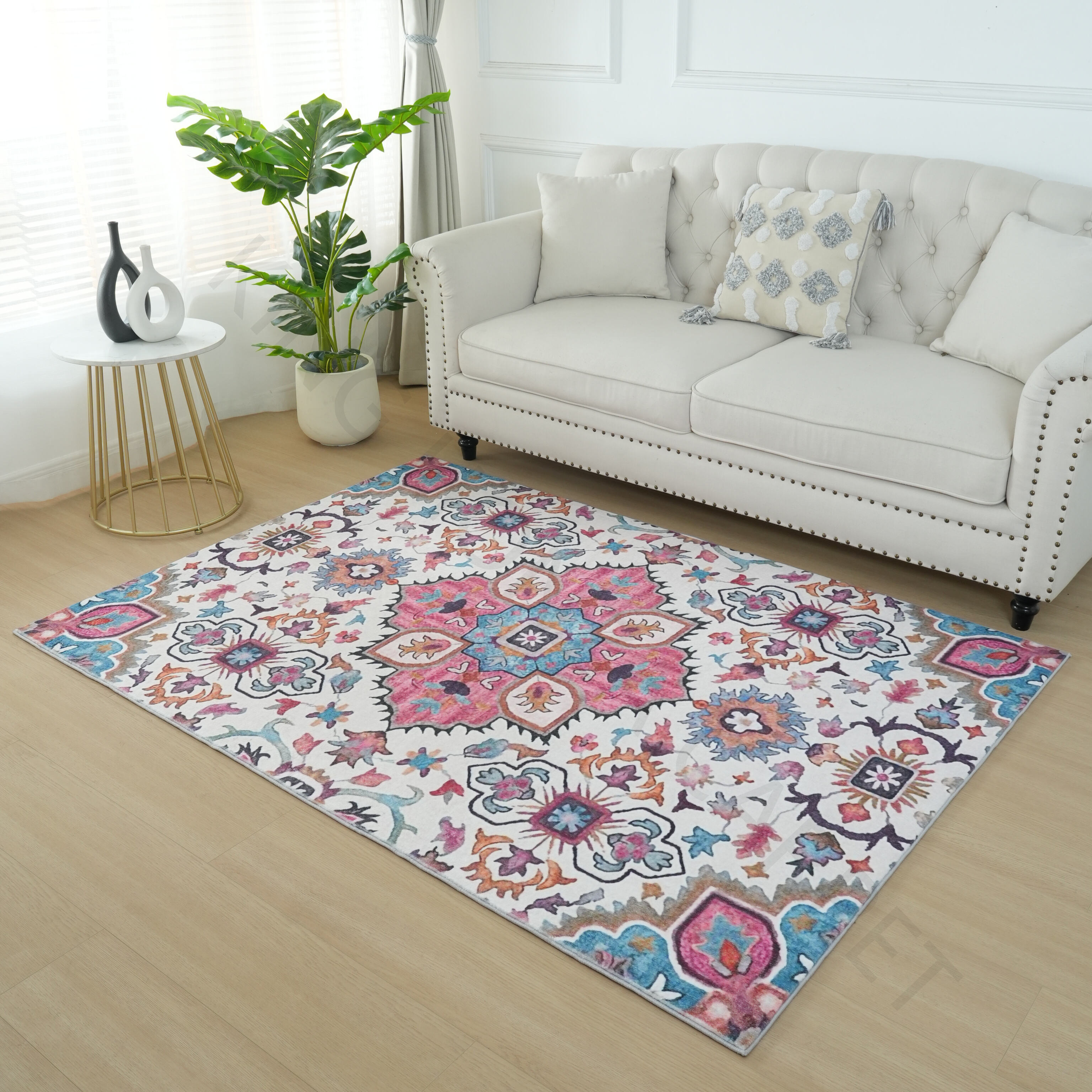 Faux fur skin-friendly comfortable rabbit print carpet details