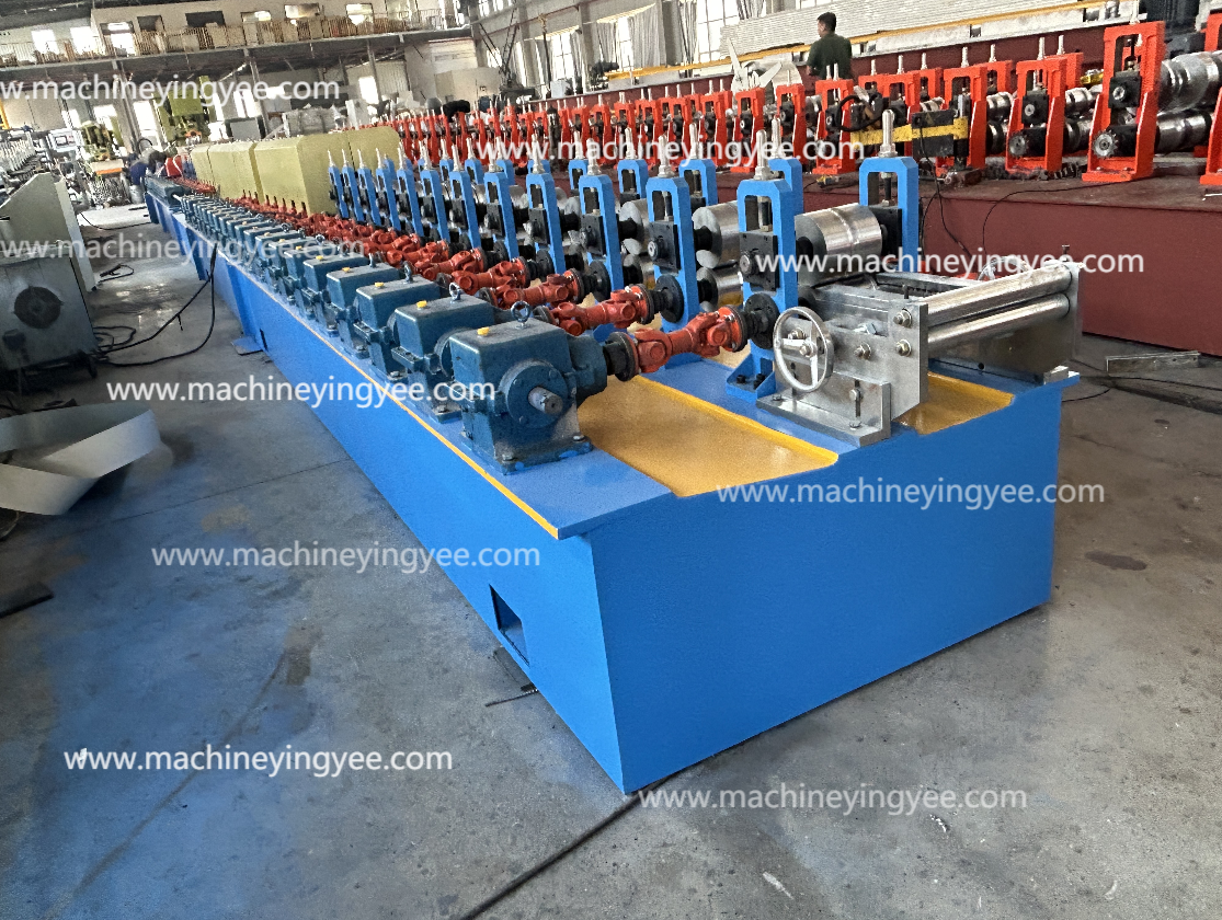 39/55/77/95 PU roller shutter door roller shutter window roll forming machine details