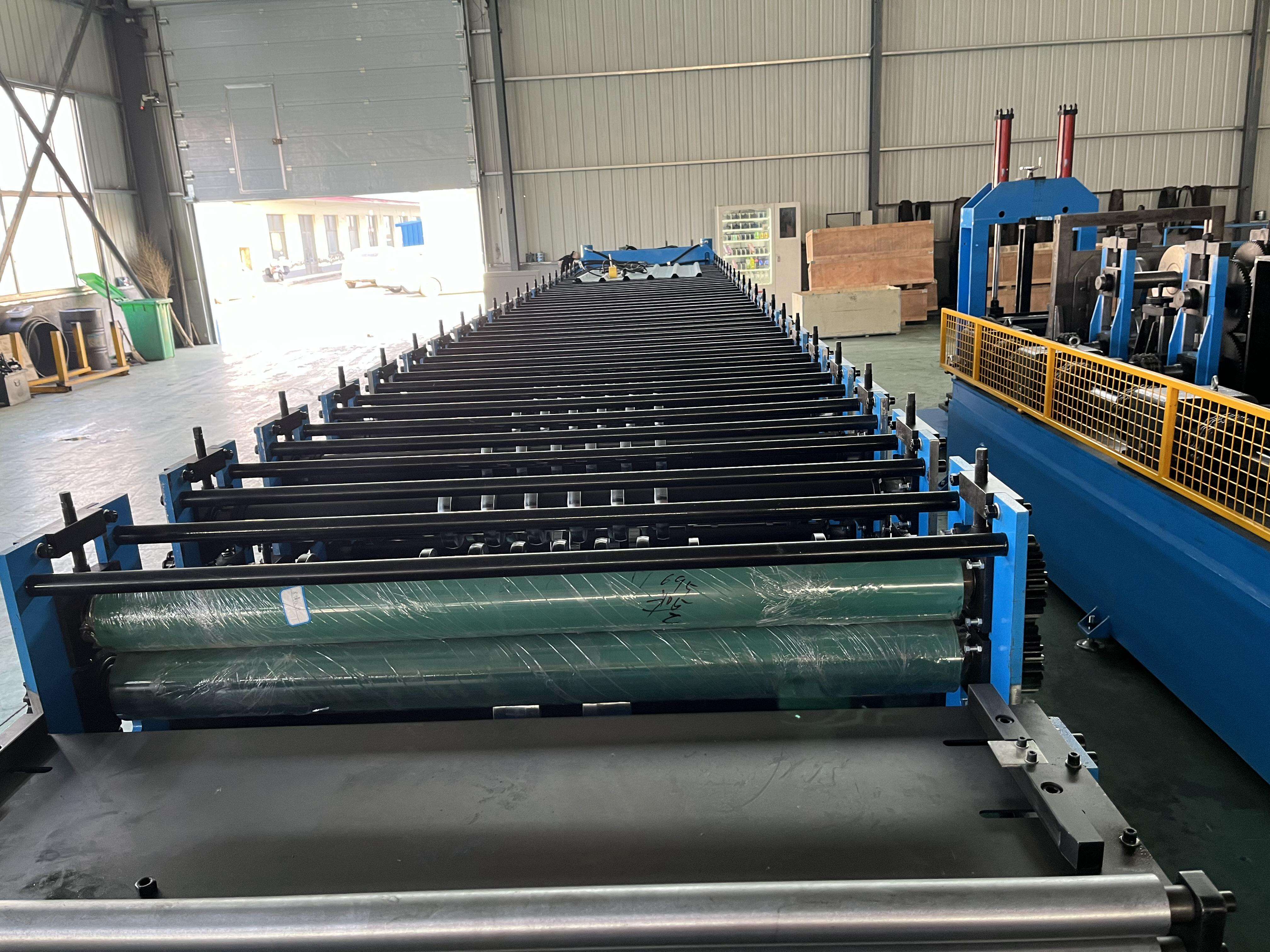 roll forming part