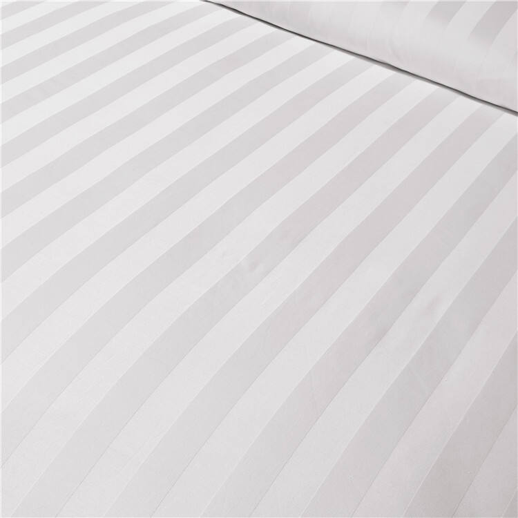 3cm Stripe Hotel Hospital Bed Sheets Soft Breathable White 100% Cotton Woven 40 Plain Machine Washable or Hand Wash 130 * 70 manufacture