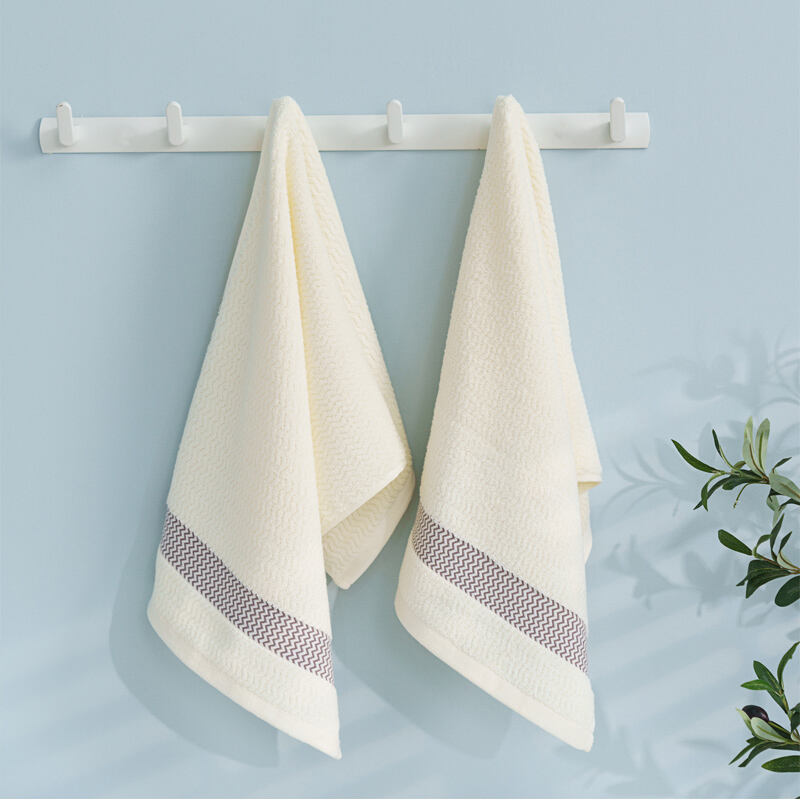 Cotton 32 Strand Towel Bath Towel for hotel- Colorful Plaid Strip supplier